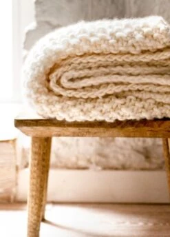 Udon Blanket -We Are Knitters Sales EN knitting kit wool decoration udon blanket 5 UDON