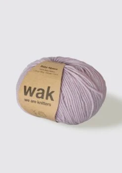 100% Baby Alpaca Digital Lavender -We Are Knitters Sales baby alpaca digital lavender izquierda web