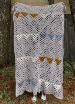 Landen Granny Square Blanket X @twoofwands -We Are Knitters Sales crochet kit petite wool landen granny square blanket en 04