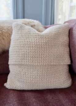 Woodfield Throw Pillow X @twoofwands -We Are Knitters Sales crochet kit petite wool woodfield throw pillow en 05