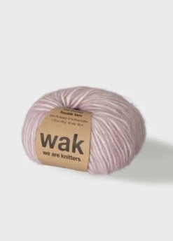 The Double Trouble Yarn Digital Lavender -We Are Knitters Sales double trouble digital lavender izquierda web