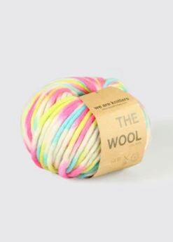 100% Wool Neon Marshmallow -We Are Knitters Sales img 7532 baja