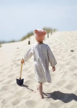 Kitten Beanie -We Are Knitters Sales kitten beanie 01 dusty pink