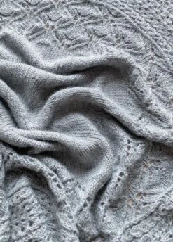 Elderflower Blanket By Augustins -We Are Knitters Sales knitting kit baby alpaca elderflower blanket en 04