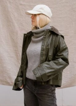 Sne Vest -We Are Knitters Sales knitting kit baby alpaca sne vest en 05