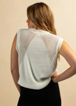 Oregano Top -We Are Knitters Sales knitting kit bamboo oregano top en 04