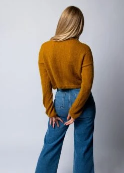 Glowing Sweater -We Are Knitters Sales knitting kit bling bling baby alpaca glowing sweater en 04