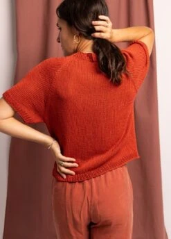 Tanzania Tee -We Are Knitters Sales knitting kit easy breezy cotton bamboo tanzania top en 04