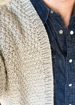 Hackney Cardigan -We Are Knitters Sales knitting kit meriwool merino wool hackney cardigan man 02