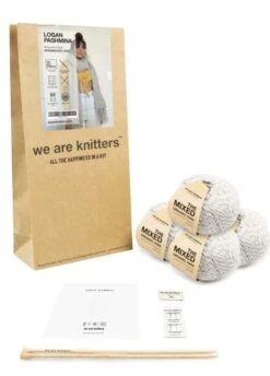 Logan Pashmina -We Are Knitters Sales knitting kit mixed yarn cotton wool logan pashmina en 03