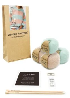 Pull Lula X @morganemathieu -We Are Knitters Sales knitting kit mohair lula sweater en 03