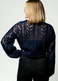 Toasty Sweater -We Are Knitters Sales knitting kit mohair toasty sweater en 04