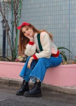 Boke Cardigan By Marzia Kjellberg 9 Boke Cardigan By Marzia Kjellberg -We Are Knitters Sales knitting kit petite wool boke cardigan red en 04