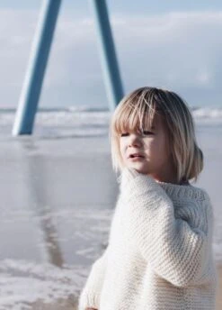 Mini Classic Sweater -We Are Knitters Sales knitting kit petite wool mini classic sweater EN 04