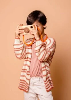 Banana Cardigan Kids - Summer Edition -We Are Knitters Sales knitting kit pima cotton banana cardigan kids en 05