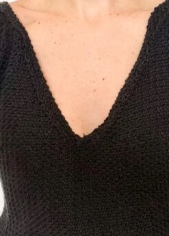 Hibiscus Top -We Are Knitters Sales knitting kit pima cotton hibiscus top en 02