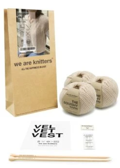 Velvet Vest -We Are Knitters Sales knitting kit squishy yarn wool velvet vest en 03