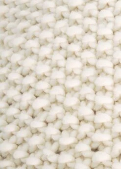 Udon Blanket XXL -We Are Knitters Sales knitting kit wool decor udon blanket xxl 02