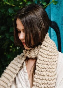 Dinka Scarf -We Are Knitters Sales knitting kit wool dinka scarf 04