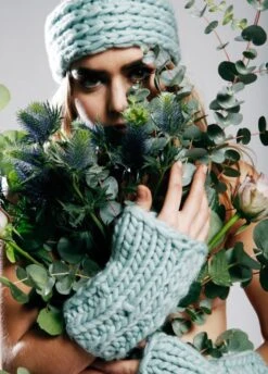 Hollyberry Warmers & Headband -We Are Knitters Sales knitting kit wool hollyberry warmers headband en 05