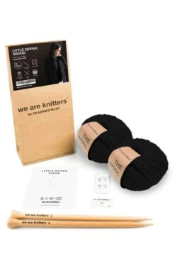 Little Dipper Snood -We Are Knitters Sales knitting kit wool little dipper snood scarf 03 en2