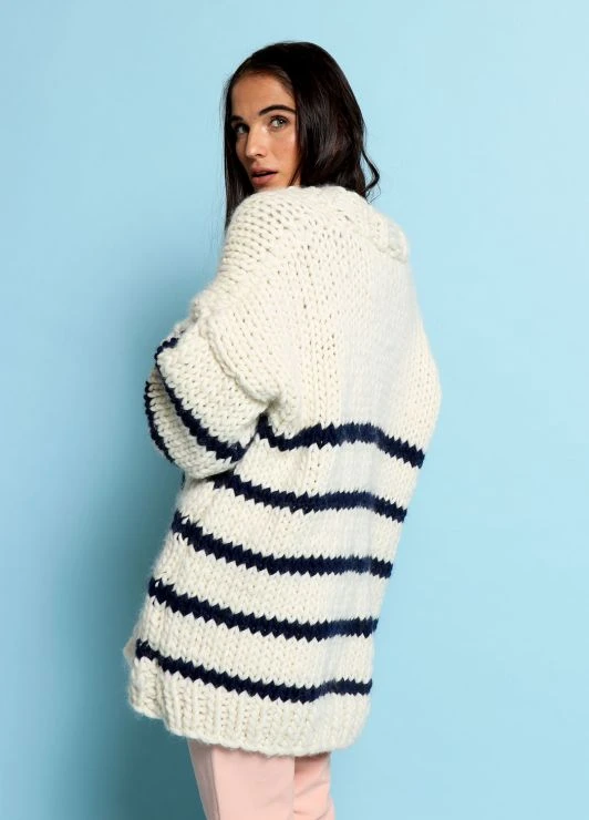 Apo Cardigan 6 Apo Cardigan - Image 4