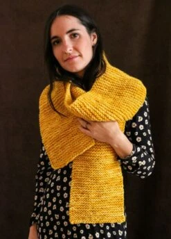 Vega Scarf -We Are Knitters Sales knitting kit wool vega scarf en 04 1