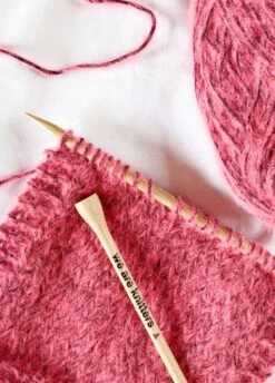 The Double Trouble Yarn Neon Pink 9 The Double Trouble Yarn Neon Pink -We Are Knitters Sales knitting skein alpaca cotton neon pink en 02