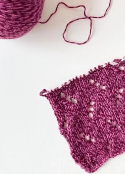 The Mixed Yarn Wine -We Are Knitters Sales remix yarn organic fiber knitting wine en 05