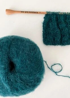 The Bling Bling Yarn Forest Green -We Are Knitters Sales skein knitting bling bling yarn forest green en 06