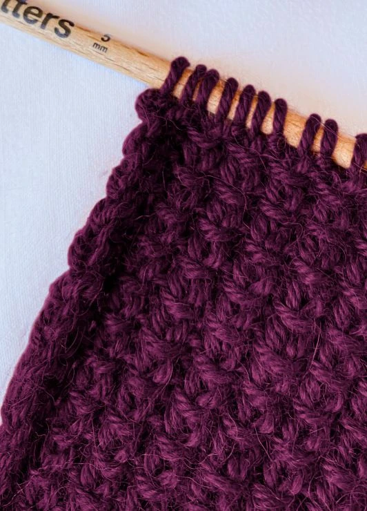 100% Baby Alpaca Bordeaux 6 100% Baby Alpaca Bordeaux - Image 4