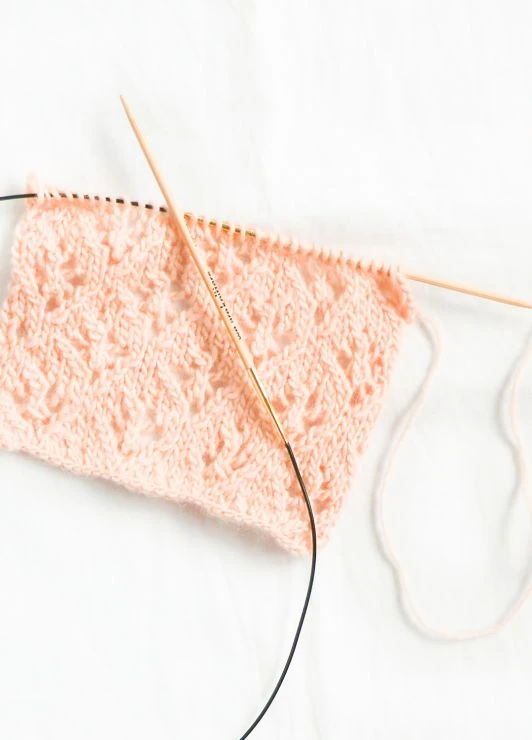 Finita Yarn Salmon 6 Finita Yarn Salmon - Image 4