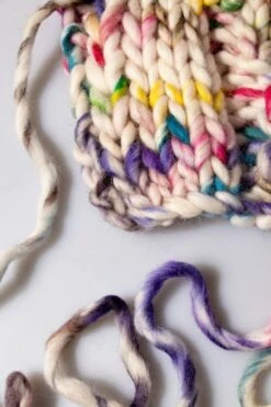 100% Wool The Hand Painted Sprinkle 9 100% Wool The Hand Painted Sprinkle -We Are Knitters Sales skeins knitting wool hand painted sprinkle en 05 1