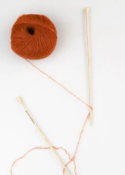 Touch Me Mohair Cinnamon 9 Touch Me Mohair Cinnamon -We Are Knitters Sales skeins mohair cinnamon en 04