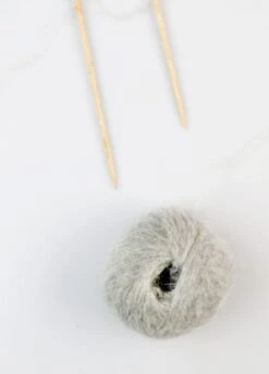 Touch Me Mohair Grey -We Are Knitters Sales skeins mohair grey en 04b