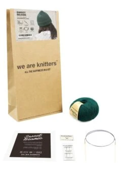 Sweet Beanie -We Are Knitters Sales sweet benaie kit 02