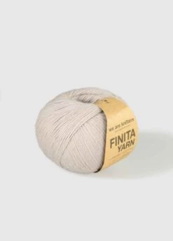 Finita Yarn Pearl Grey -We Are Knitters Sales wak fin wool pearl grey 03